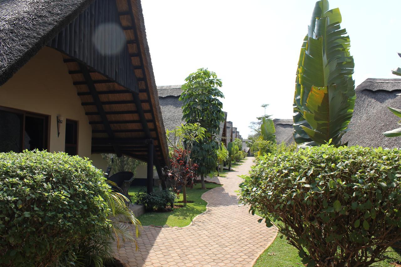 Sandy'S Creations Resort Lusaka Phòng bức ảnh